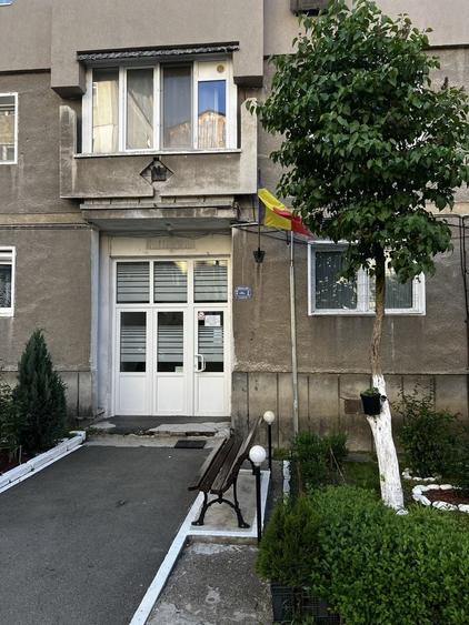 Apartament cu 2 camere decomandat în Viitorului