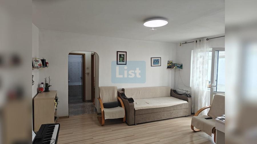 Apartament cu 2 camere semidecomandat în Vest