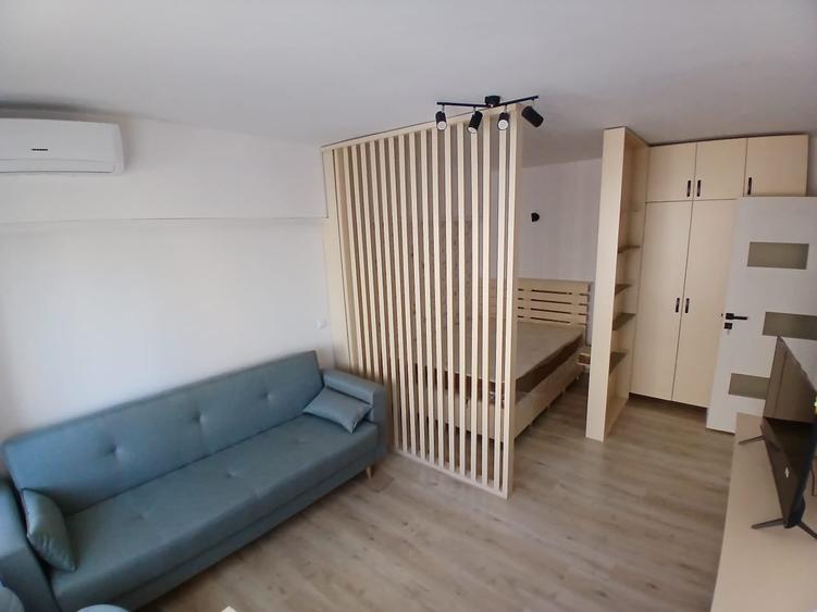 Garsonieră decomandată, mobilată în Gară