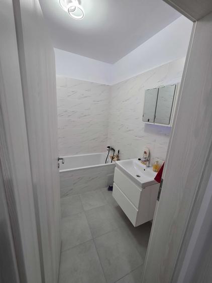 Inchiriez Apartament 2 camere, decomandat, sector 4, Drumul Dealu Bradului C4 - 2