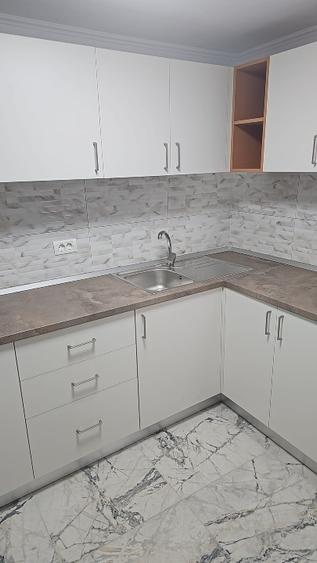 Casa  4  camere - 11