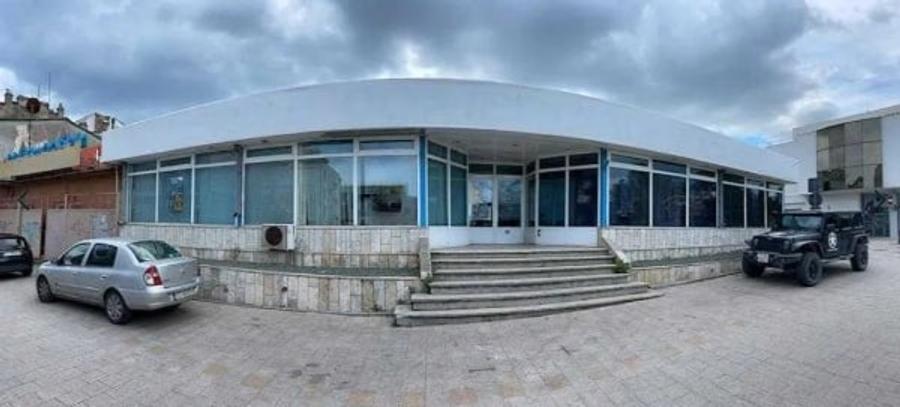 Spațiu comercial, de 220 mp, în Peninsula