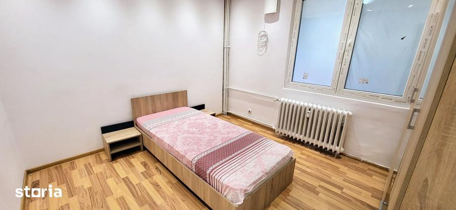 Apartament cu 3 camere decomandat în Sălăjan