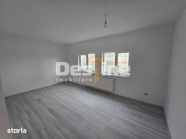 Casă cu 4 camere cu Teren 600 Mp în Valea Lupului