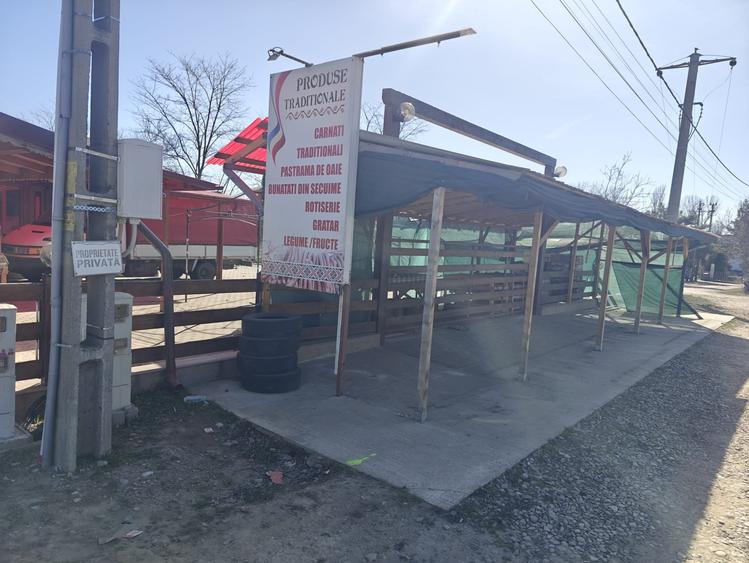 Spațiu comercial, de 300 mp, în Vernești