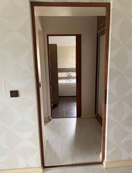 Apartament cu 3 camere decomandat în Tătărași