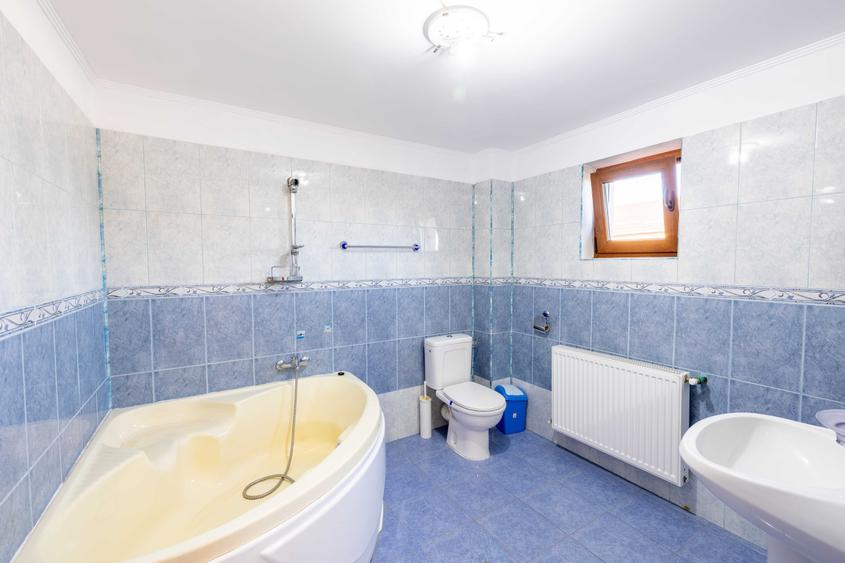 Casă cu 4 camere în Buda