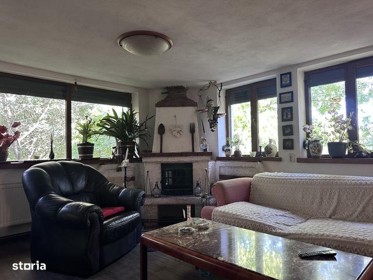 Vanzare casa in Pucioasa, Dambovita - 4 camere - teren 5.808 mp - 7