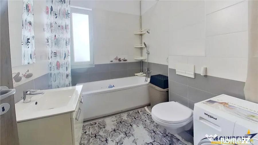 Apartament cu 2 camere decomandat în Central