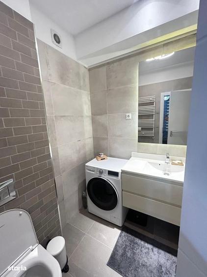 Apartament cu 3 camere, mobilat în Central