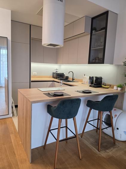 Apartament cu 2 camere semidecomandat în Barbu Văcărescu