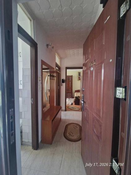 Garsonieră decomandată în Balta Albă