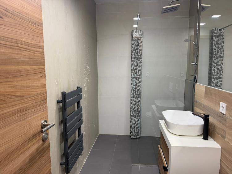 Inchiriere apartament 2 camere nemobilat in Cosmopolit Magnolia Brasov - 9