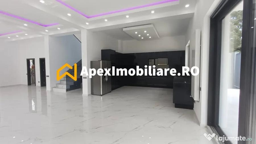 Casă cu 7 camere cu Teren 500 Mp în Pipera