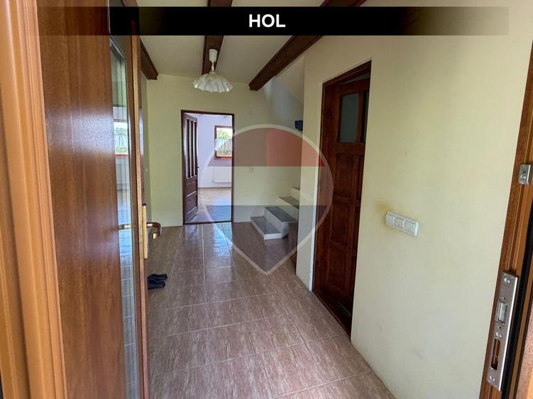 Casă individuală cu 3 camere cu Teren 1594 Mp în Valea Borcutului