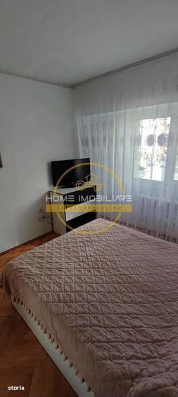 Apartament cu 3 camere decomandat, mobilat în Dacia