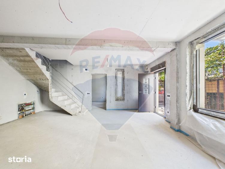 Casă cu 4 camere cu Teren 150 Mp în Ștefan cel Mare