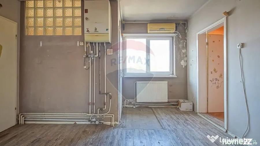 Apartament cu 2 camere decomandat în 13 Decembrie
