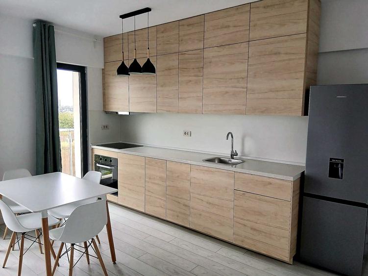 Apartament cu 2 camere semidecomandat în Fundeni