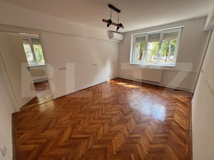 Apartament cu 2 camere semidecomandat în Ultracentral