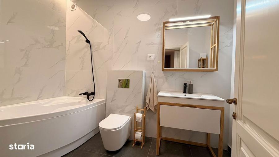 Apartament cu 3 camere în Băneasa