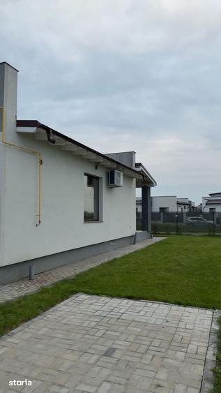 Casă cu 3 camere cu Teren 500 Mp în Central