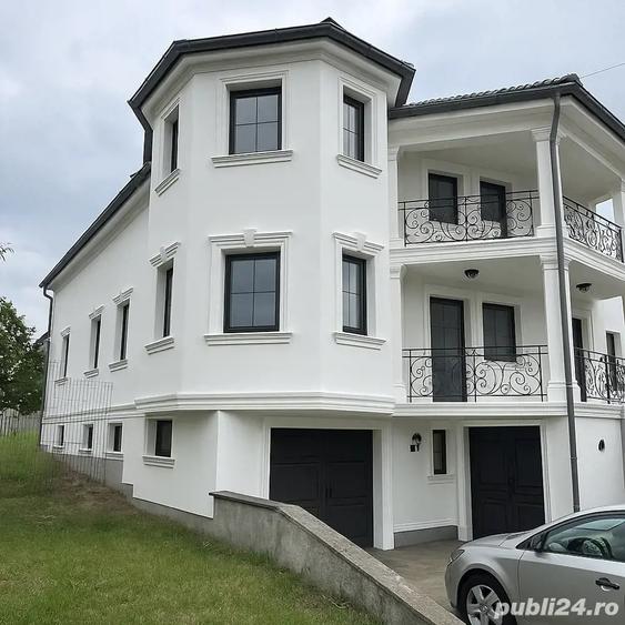 Casă cu 6 camere cu Teren 500 Mp în Centura