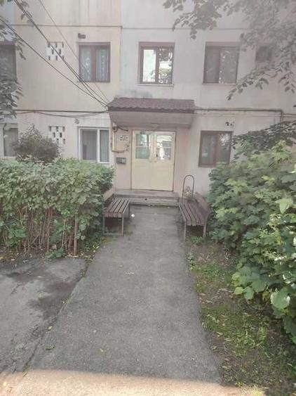 Apartament cu 2 camere nedecomandat în Milcov