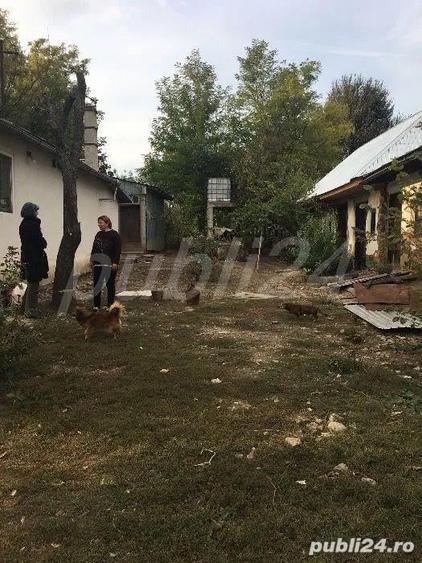 Casă cu 3 camere cu Teren 2000 Mp în Spătărei