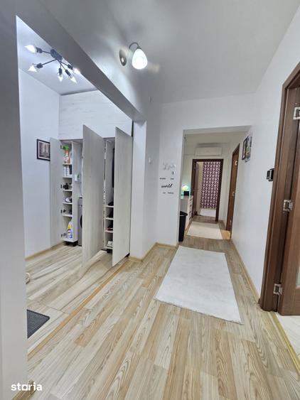 Apartament cu 3 camere decomandat în Gării
