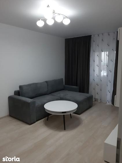 Apartament cu 2 camere decomandat, mobilat în Metalurgiei