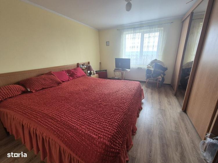 Casă cu 4 camere în Șcheia