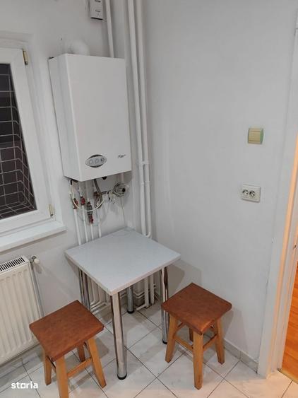 Garsonieră decomandată în Central