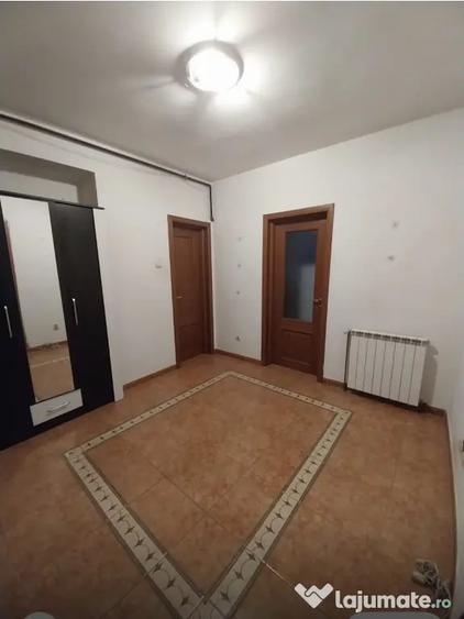 Apartament cu 2 camere decomandat în Unirii