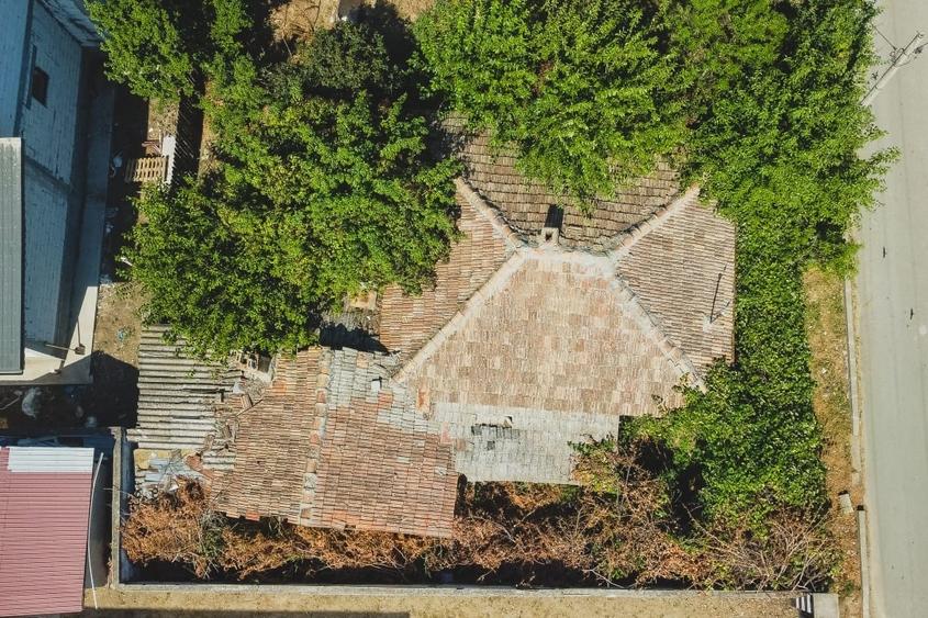 Casă individuală cu 4 camere cu Canalizare în Fetești-Gară