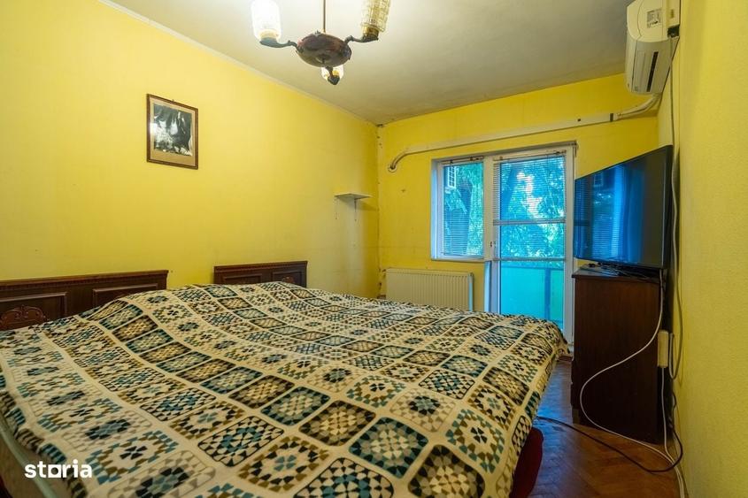 Apartament cu 4 camere în Boul Roșu