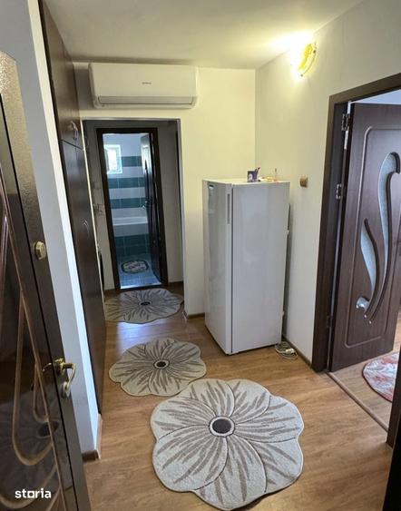 Apartament cu 2 camere decomandat în Valea Rosie