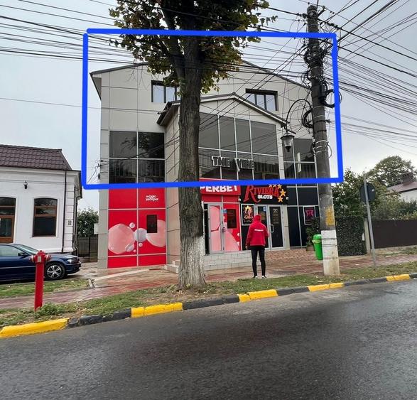 Spațiu comercial, de 440 mp, în Tecuci