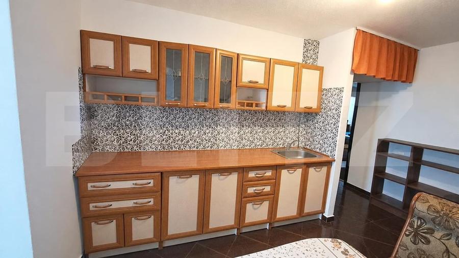 Apartament cu 2 camere decomandat, mobilat în Craiter