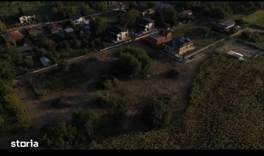 Teren de 547 mp, în Central