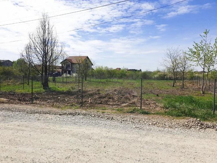 Teren in suprafata de 854 mp utili, cu deschidere pe strada Eugen Barbu 21 - 3