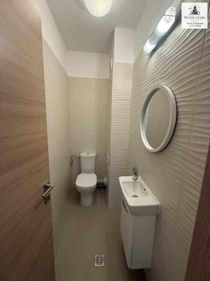 Apartament cu 10 camere, mobilat în Parcul Carol