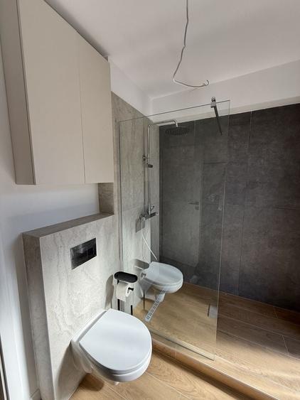 Apartament cu 2 camere semidecomandat în Cetate