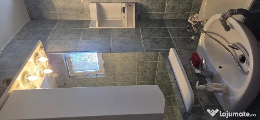 Ofer spre inchiriere apartament cu 2 camere pe b-dul Mihai Viteazu. - 5