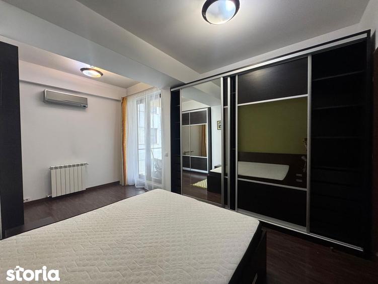Apartament cu 3 camere decomandat, mobilat în Aviației