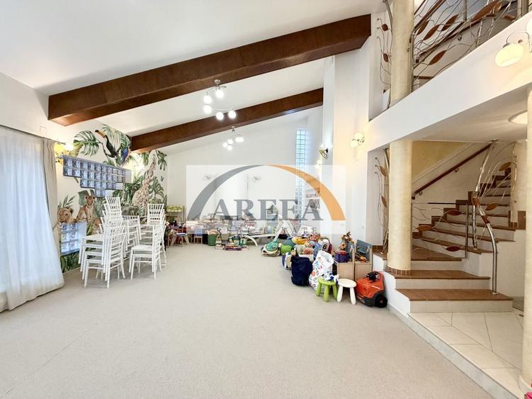 Casă individuală cu 10 camere cu Piscina în Pipera
