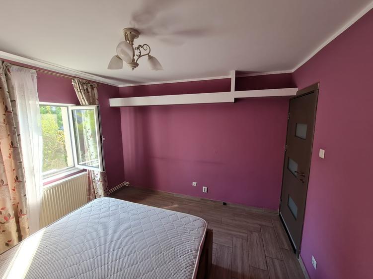 Apartament cu 2 camere decomandat în Siderurgiștilor