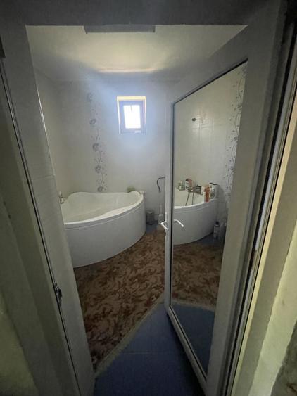Casă cu 3 camere în Central