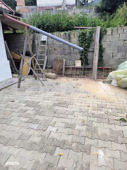 Casă cu 2 camere cu Teren 274 Mp în Central