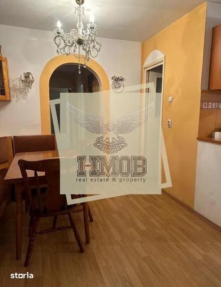 Apartament cu 3 camere, mobilat în Vasile Aaron